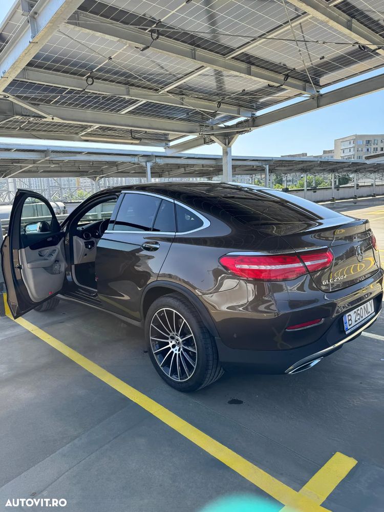 Mercedes-Benz GLC 300 d 4MATIC - 7