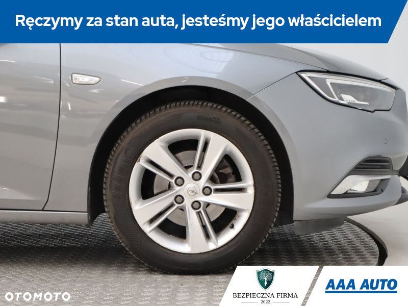 Opel Insignia - 17