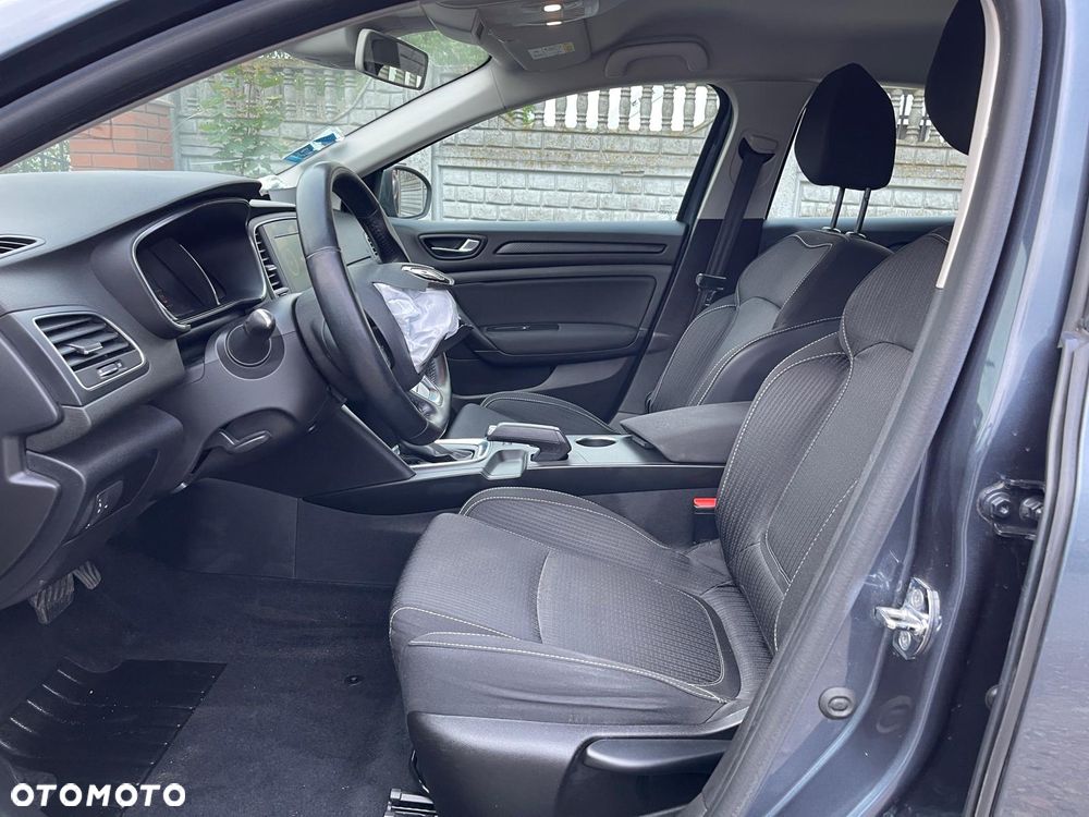 Renault Megane BLUE dCi 115 EDC INTENS - 22