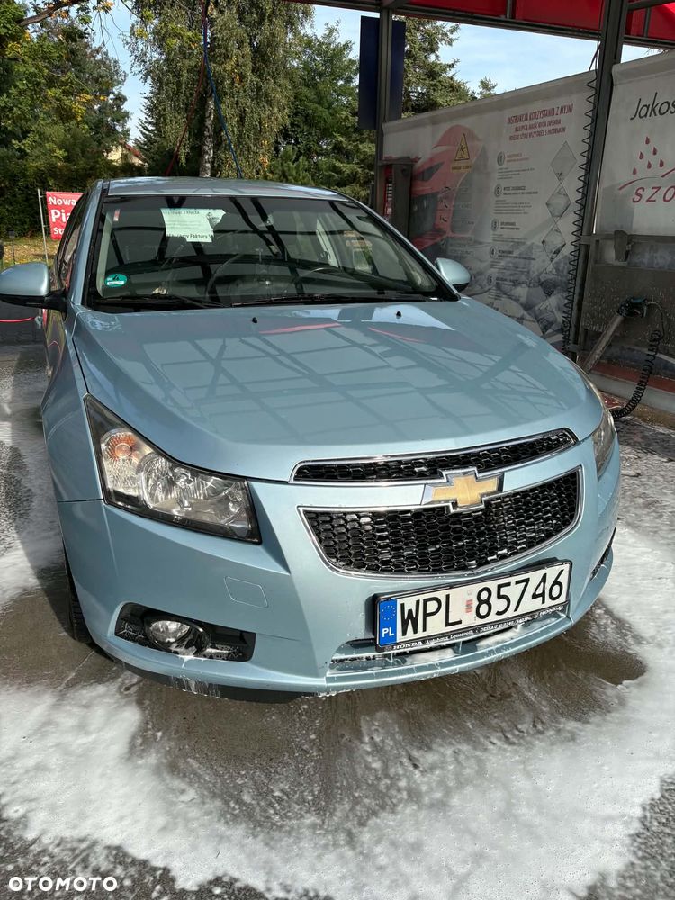 Chevrolet Cruze - 1