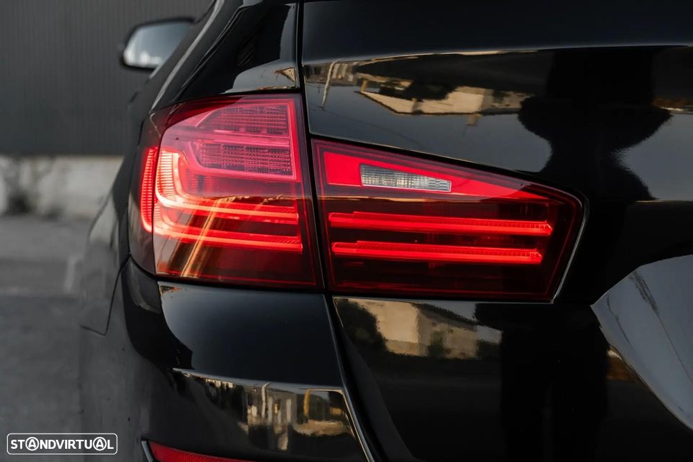 BMW 520 d Line Luxury - 41