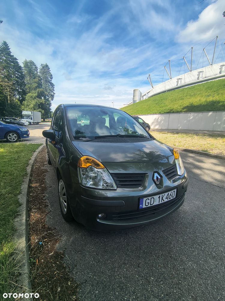 Renault Modus - 2