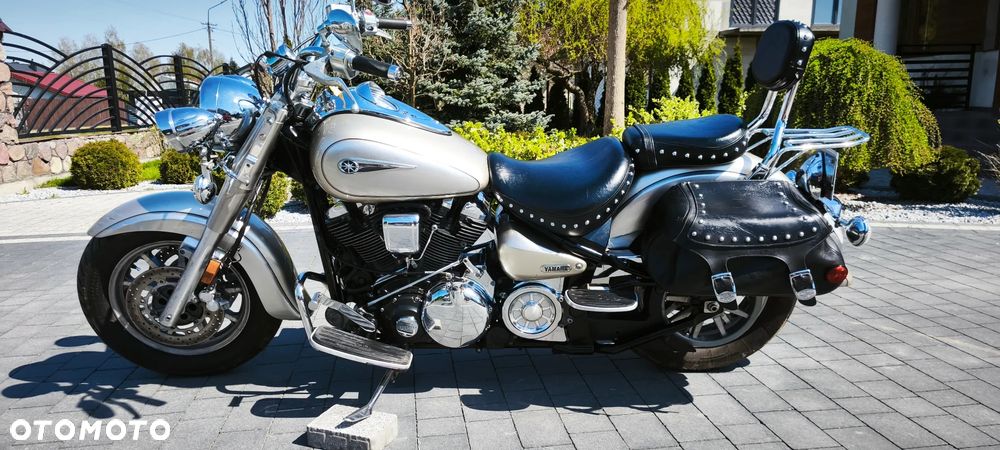 Yamaha Road Star - 1