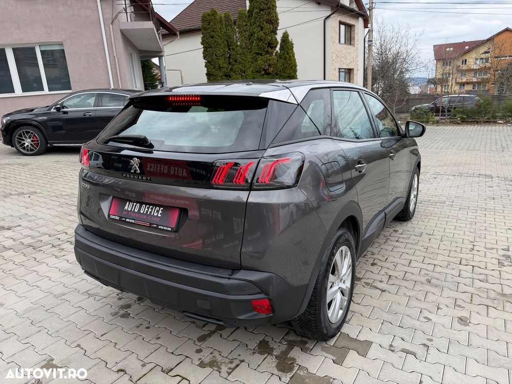 Peugeot 3008 1.5 BlueHDI 130 EAT8 Active Pack - 11