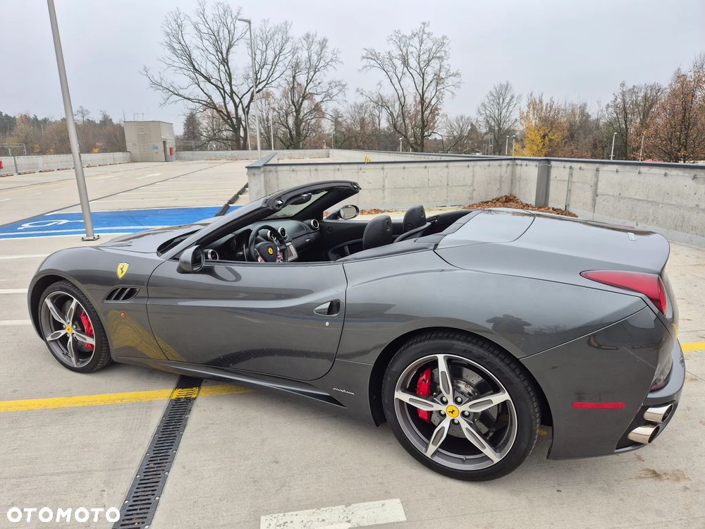 Ferrari California - 15