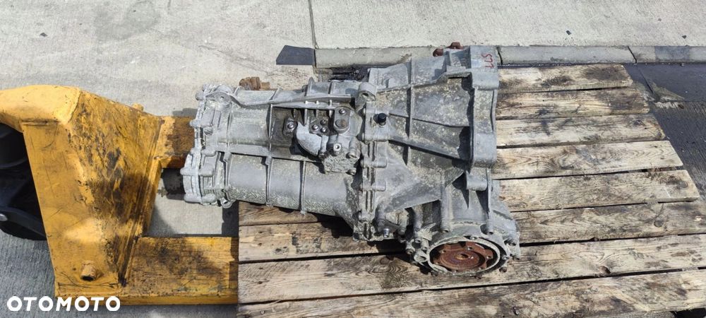 SKRZYNIA BIEGÓW MANUALNA AUDI A4 A5 A6 LLS ORG - 4