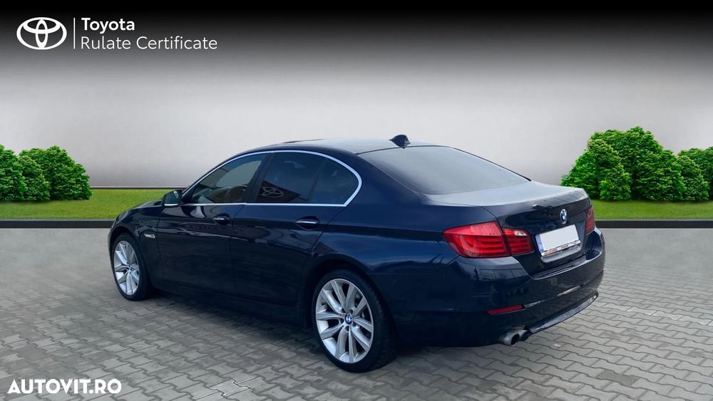 BMW Seria 5 530d Sport-Aut. - 2
