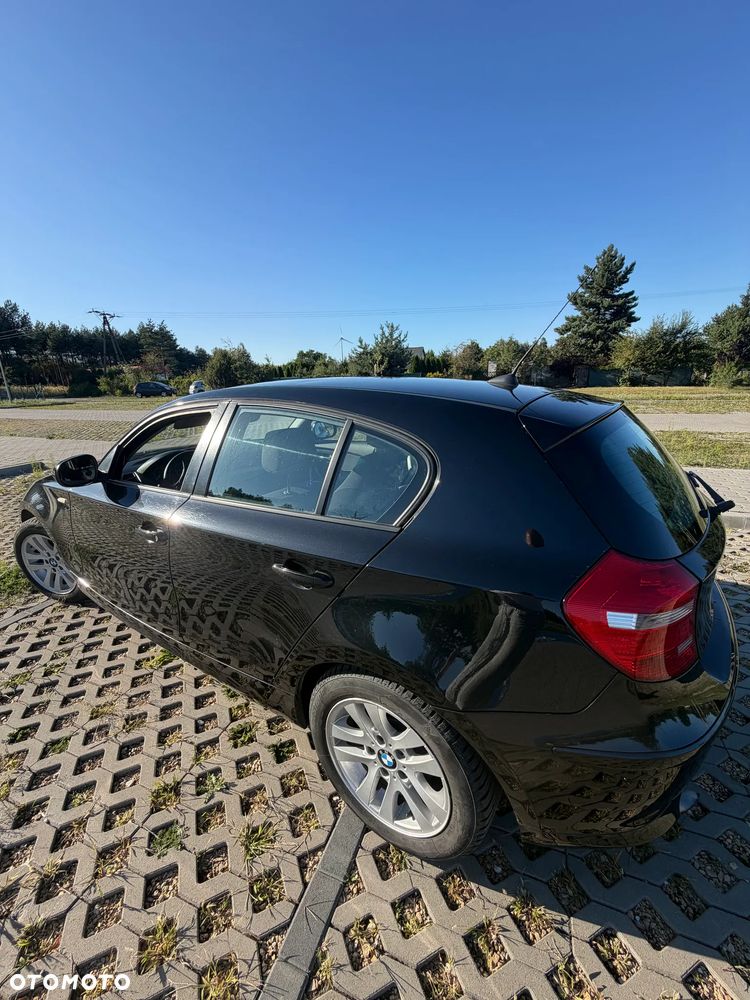 BMW Seria 1 - 21