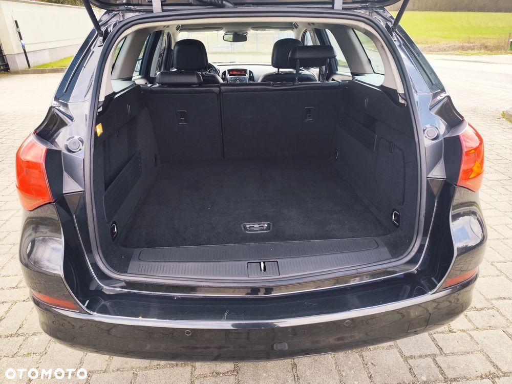 Opel Astra 1.7 CDTI DPF 150 Jahre - 14