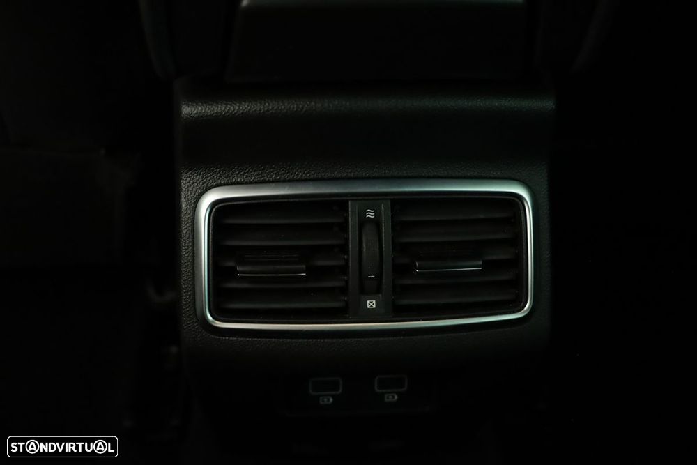 Renault Mégane Sport Tourer - 23