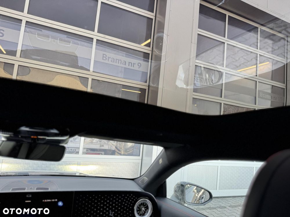 Mercedes-Benz CLA 200 mHEV 4-Matic 8G-DCT - 17