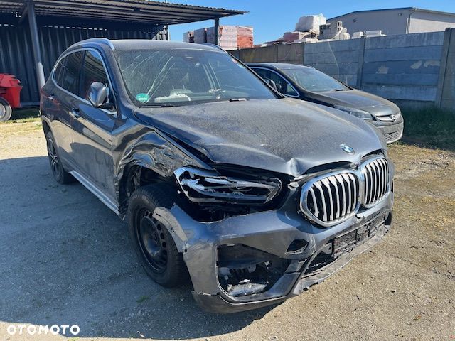 BMW X1 xDrive18d Sport Line sport - 3