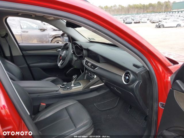 Alfa Romeo Stelvio 2.0 Turbo TI Q4 - 10