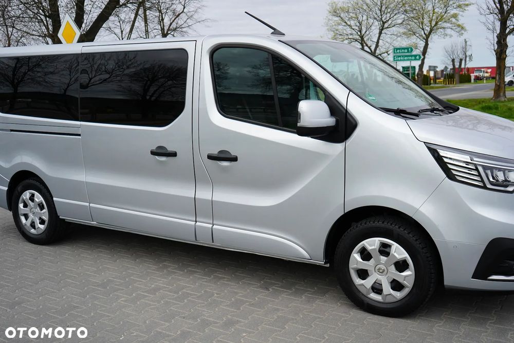 Renault Trafic 2.0 dCi - 17