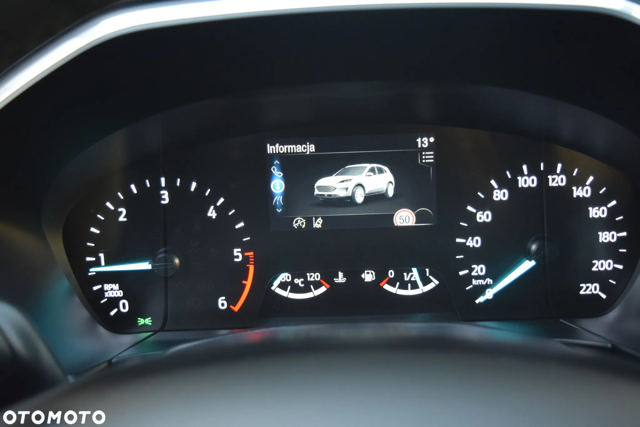 Ford Kuga 2.0 EcoBlue Hybrid TITANIUM X - 21