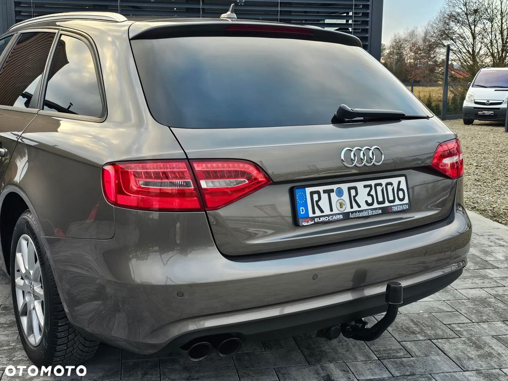 Audi A4 Avant 2.0 TDI DPF multitronic S line Sportpaket - 35