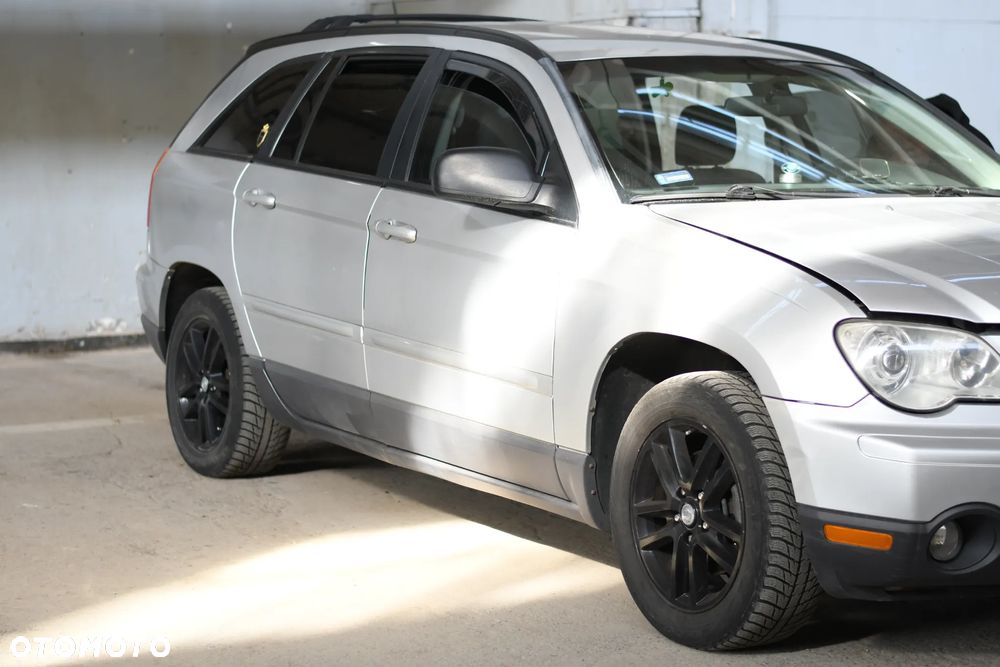 Chrysler Pacifica - 21