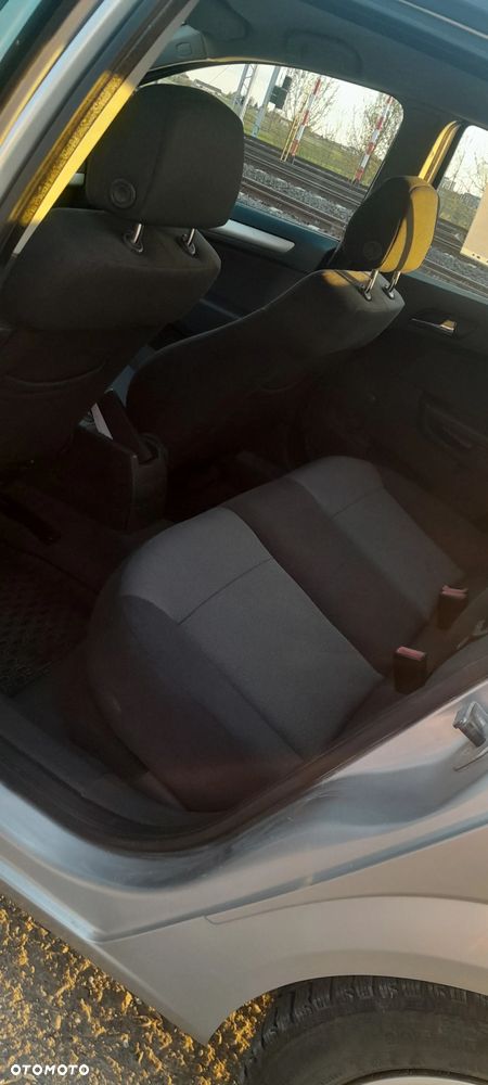 Opel Astra - 3