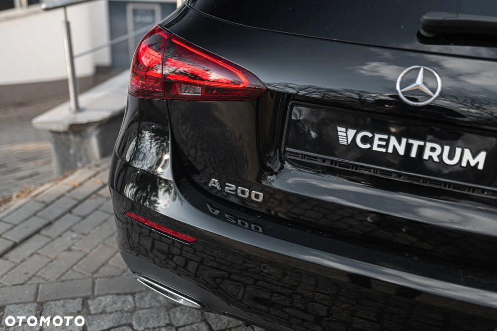 Mercedes-Benz Klasa A 200 AMG Line 7G-DCT - 8