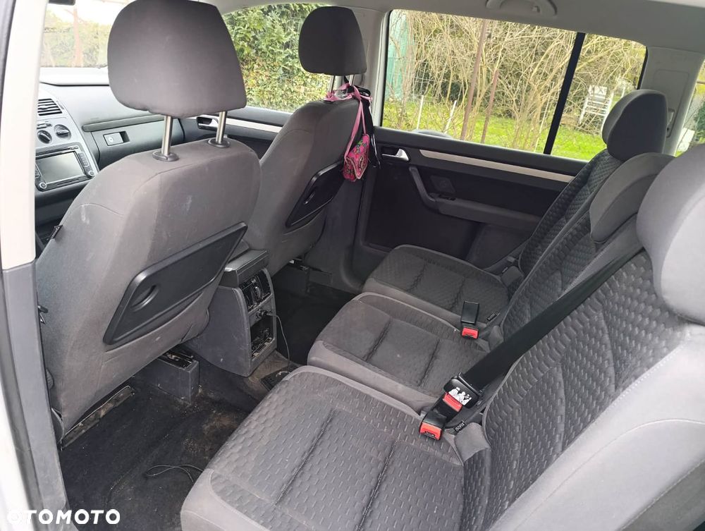 Volkswagen Touran 1.6 - 15