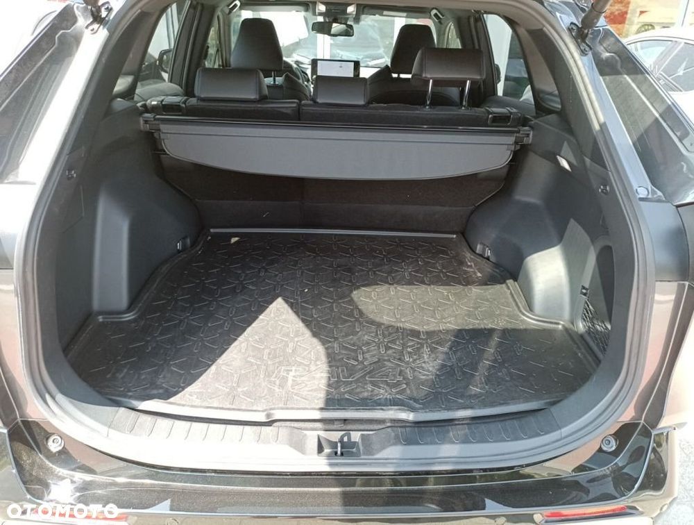 Toyota RAV4 - 8