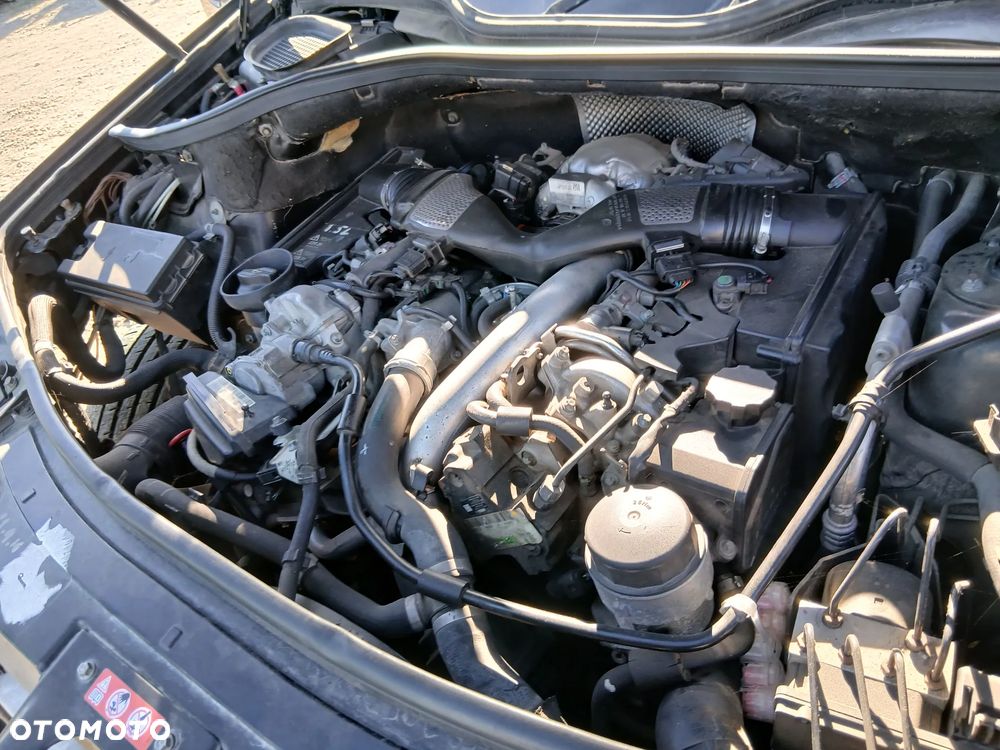 Mercedes ML W164 3.0 V 642.940 lakier 197u silnik skrzynia  maska błotnik drzwi zderzak  deska fotel - 6