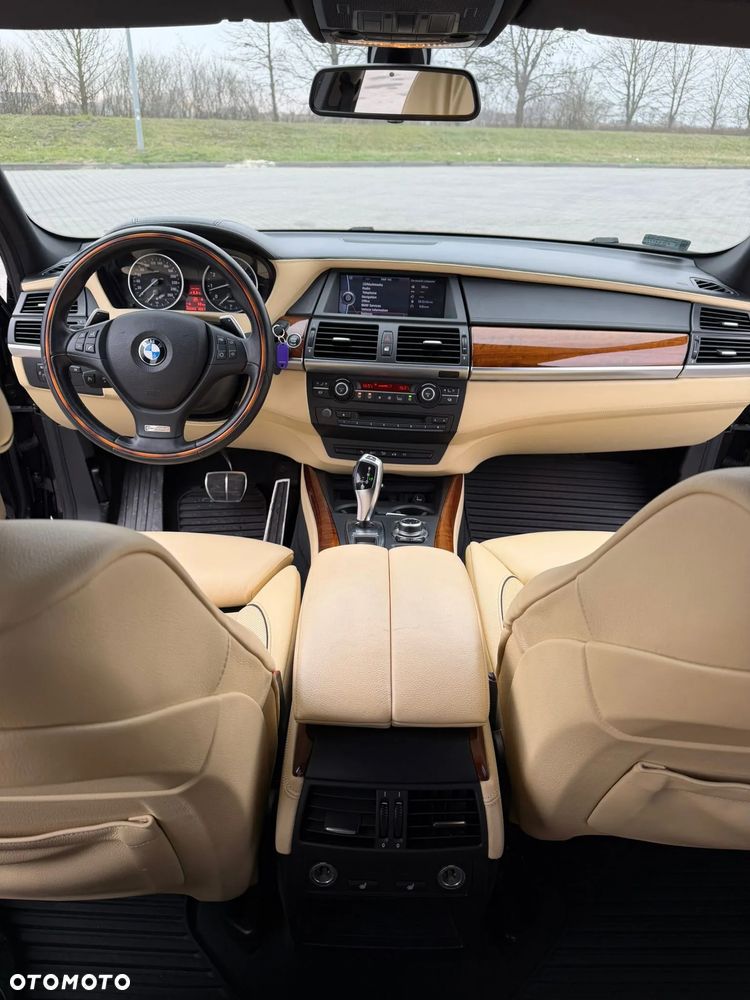 BMW X5 3.5i xDrive - 8