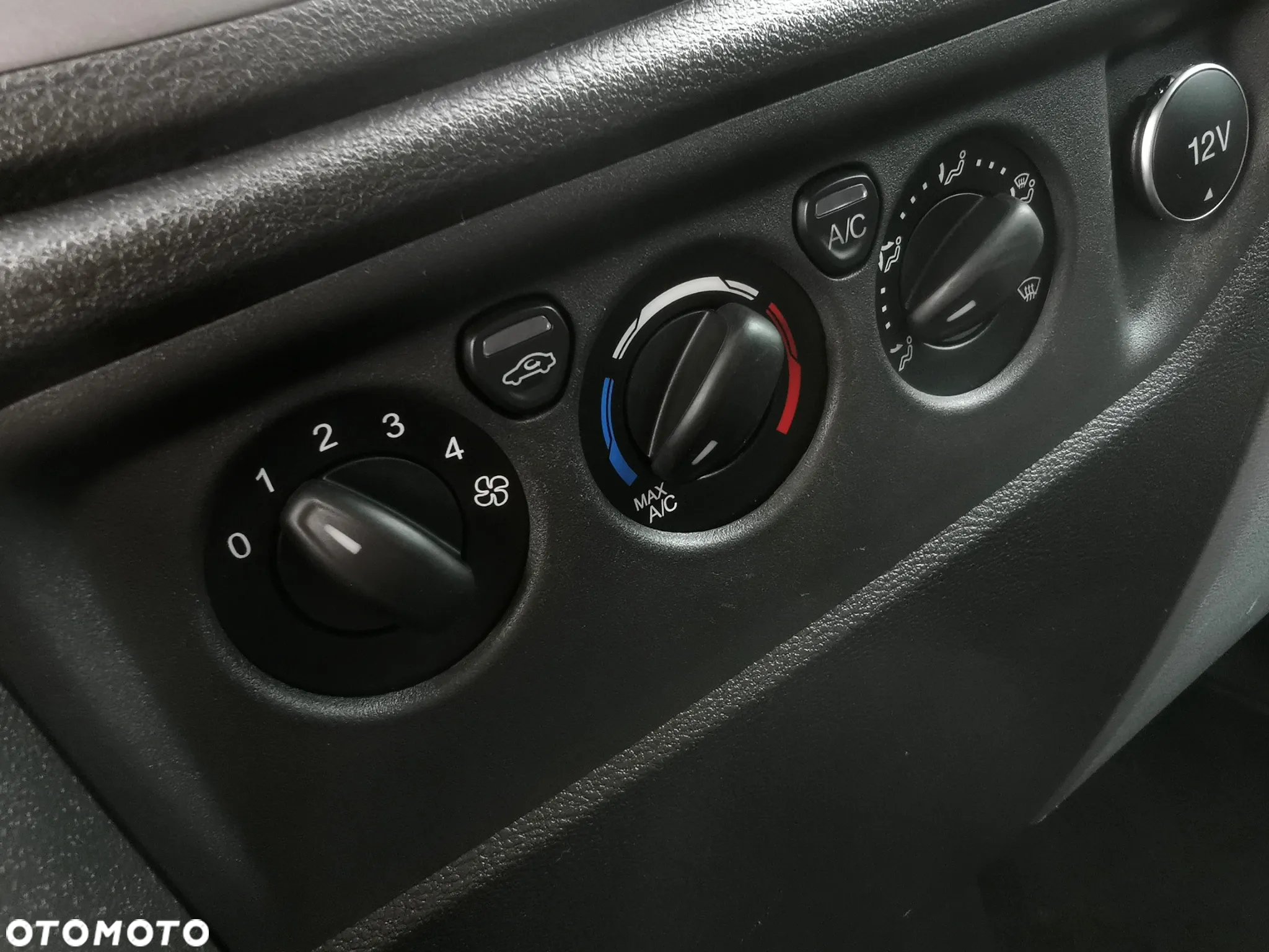 Ford Transit - 34