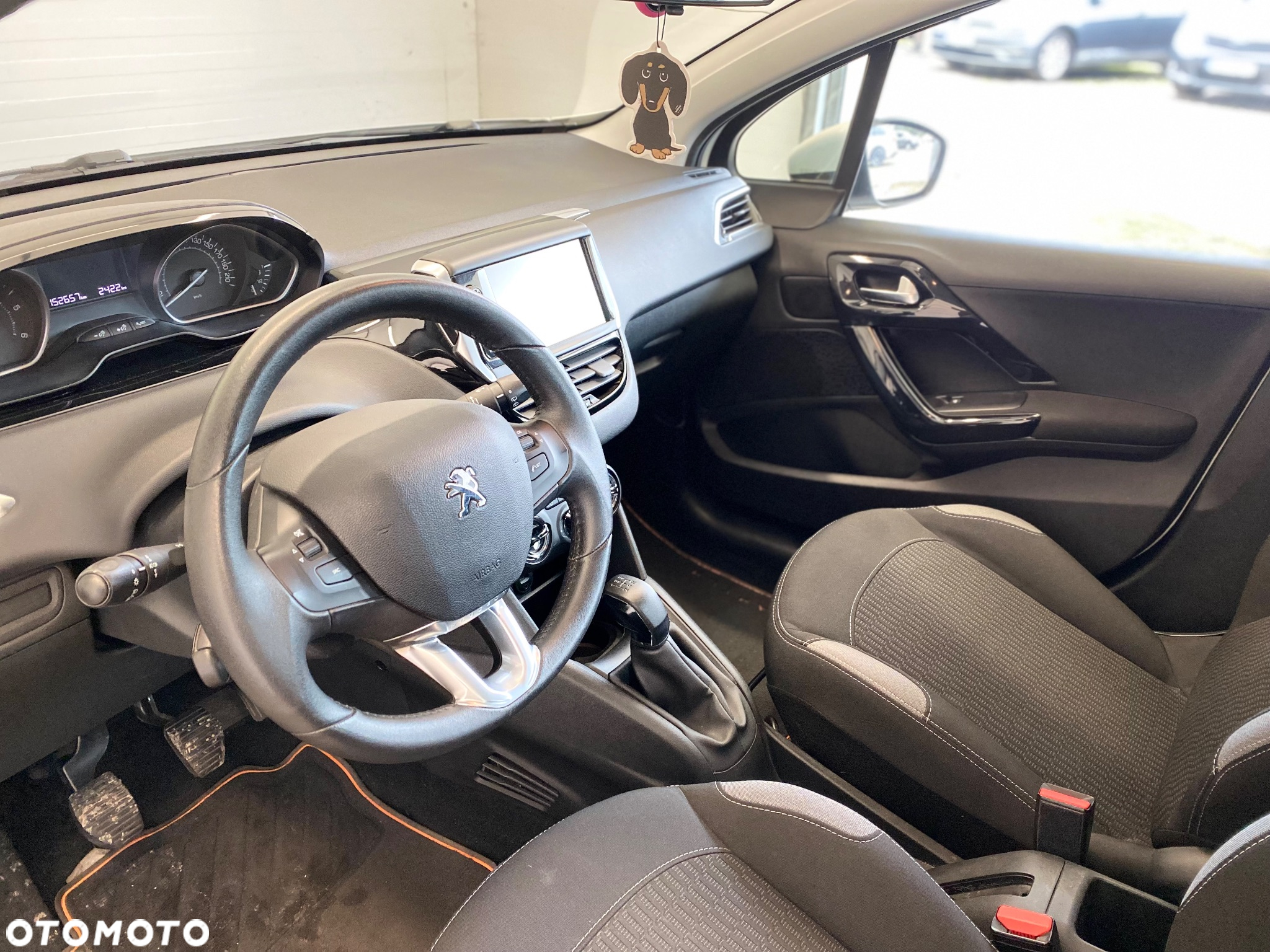 Peugeot 208 1.6 BlueHDi Active - 8