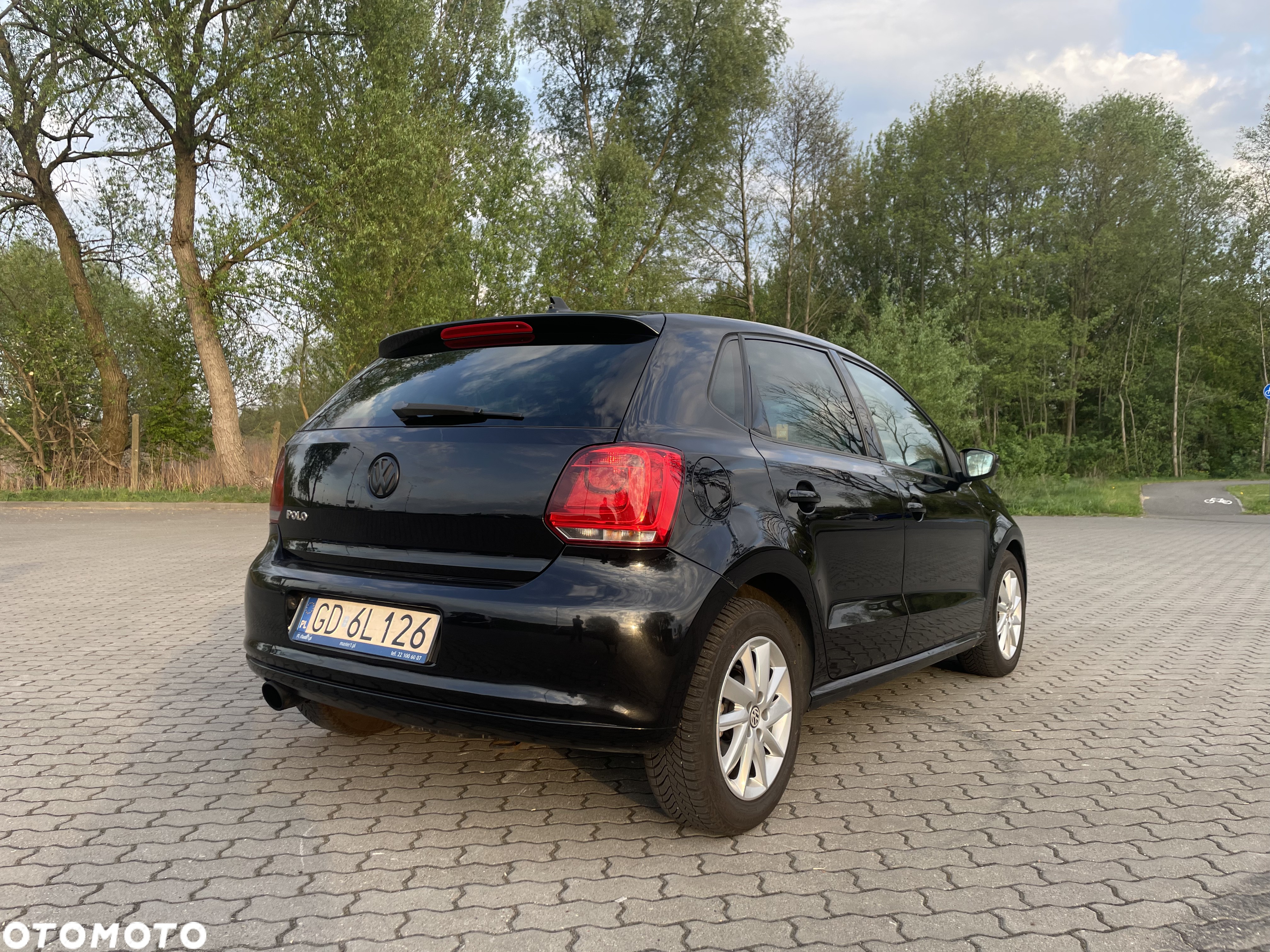 Volkswagen Polo - 2
