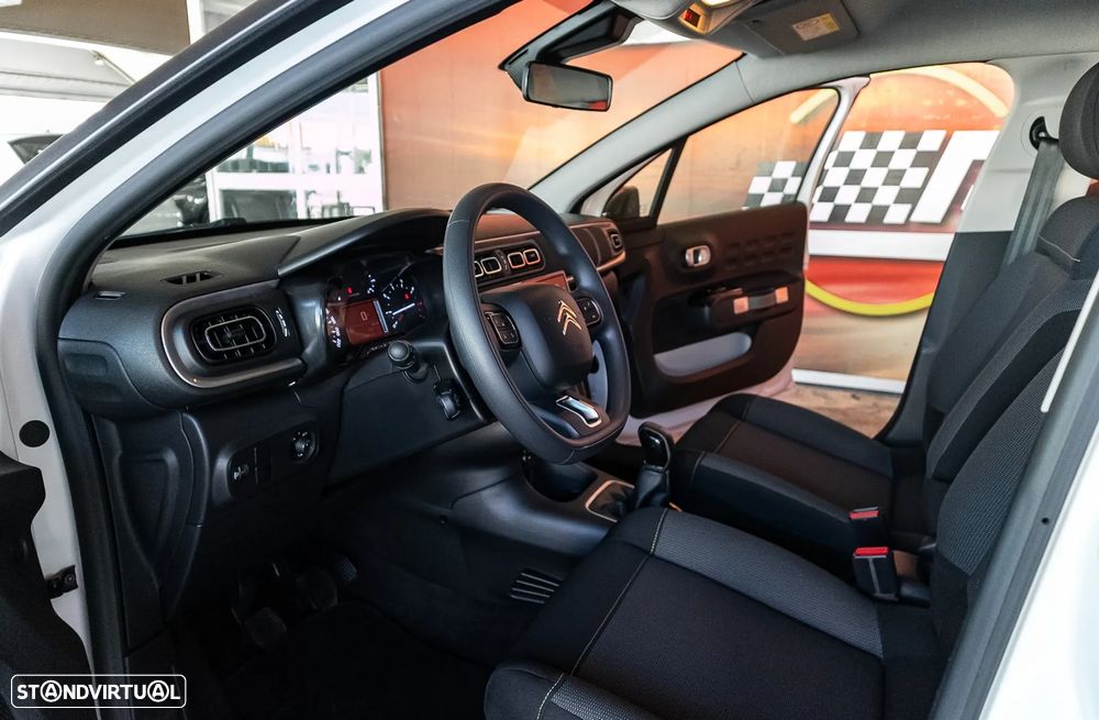 Citroën C3 1.2 PureTech C-Series - 10