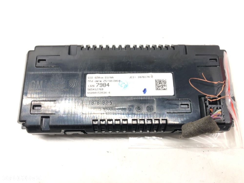 WYŚWIETLACZ - 49.00 PLN - OPEL ASTRA J Sports Tourer (P10) 2010 - 2015 1.6 (35) 85 kW [116 KM] - 2