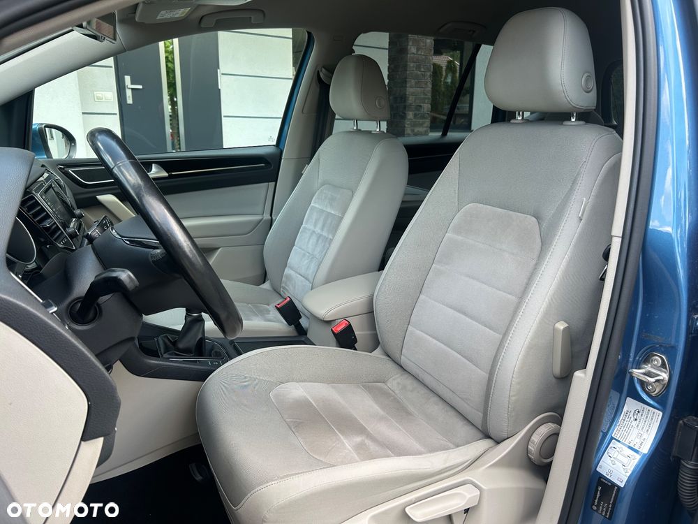 Volkswagen Golf Sportsvan 2.0 TDI (BlueMotion Technology) Highline - 25