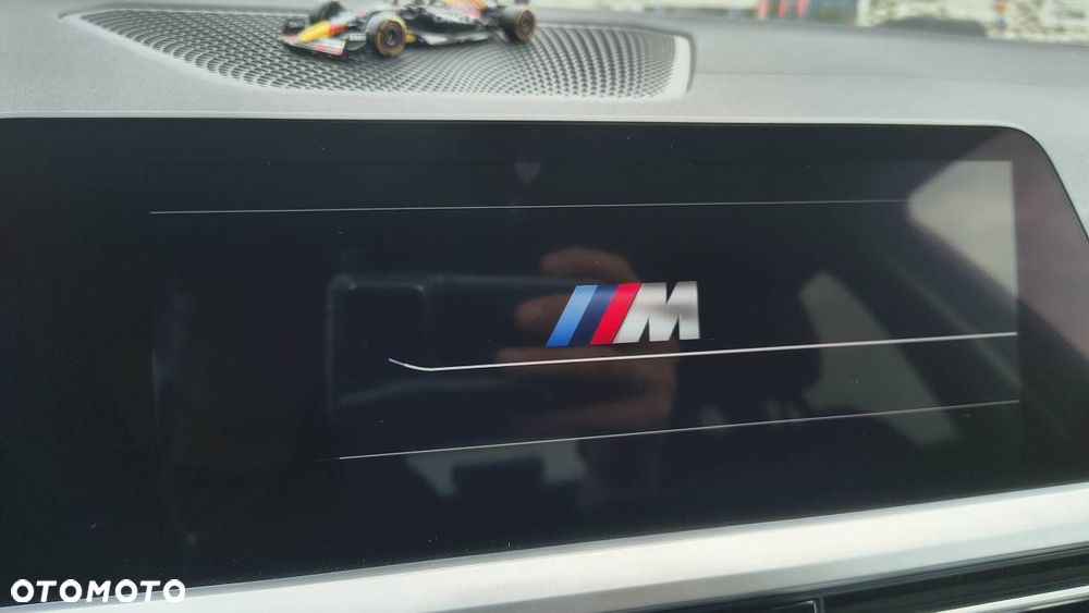BMW Seria 3 320d MHEV Advantage - 13