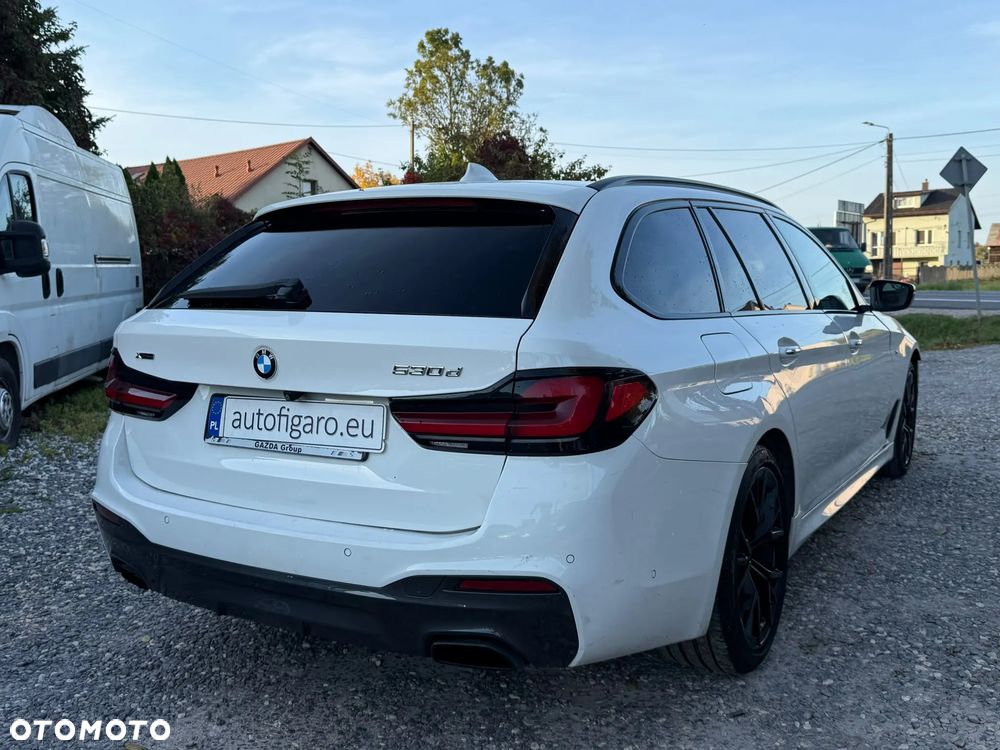 BMW Seria 5 530d xDrive M Sport sport - 12