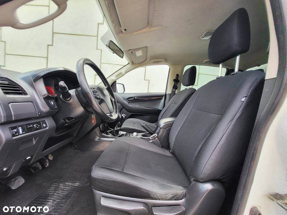 Isuzu D-Max 4x4 Double Cab Custom - 7