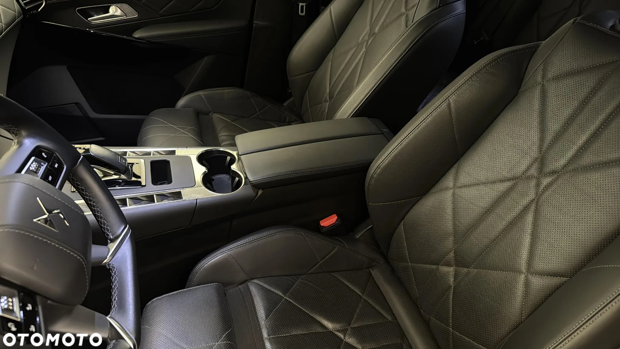 DS Automobiles DS 7 Crossback 1.6 PureTech Rivoli - 12