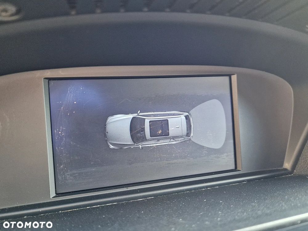 BMW Seria 3 318d DPF Edition Sport - 21