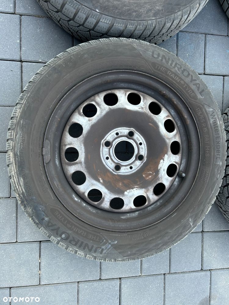 Koła Zimowe Mini Seat Skoda Vw 5x100 ET 45 175/65/15 Uniroyal 8,5mm - 4