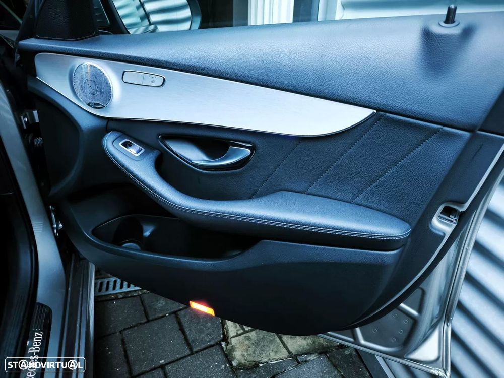 Mercedes-Benz C 300 de AMG Line - 49