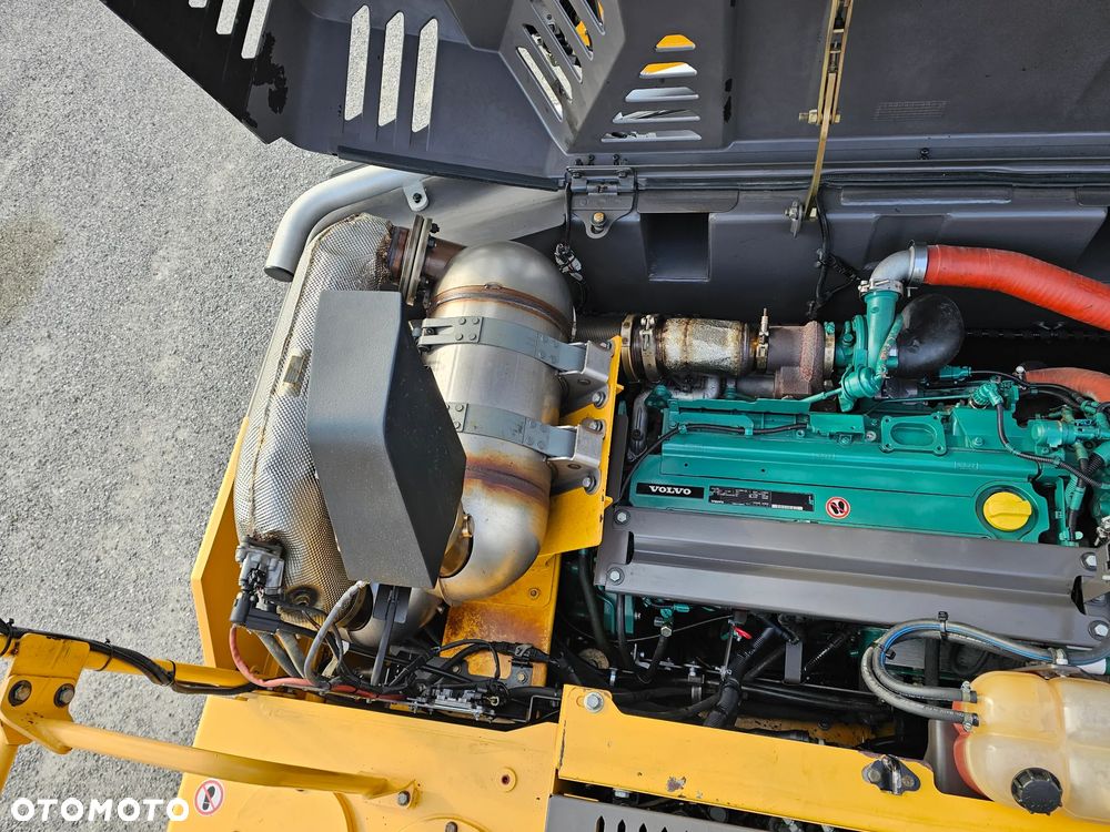 Volvo EW 160 E - 17