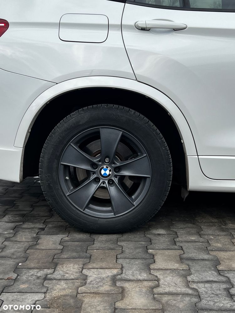 BMW X3 xDrive28i sport - 13