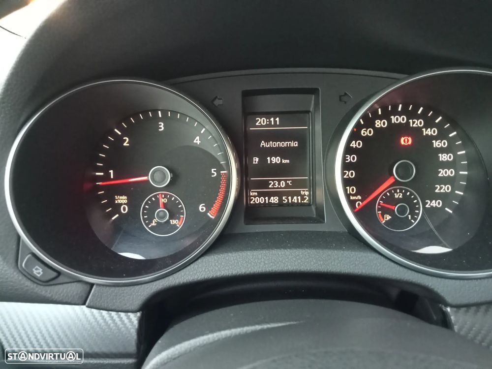 VW Golf 2.0 TDi Confortline - 10