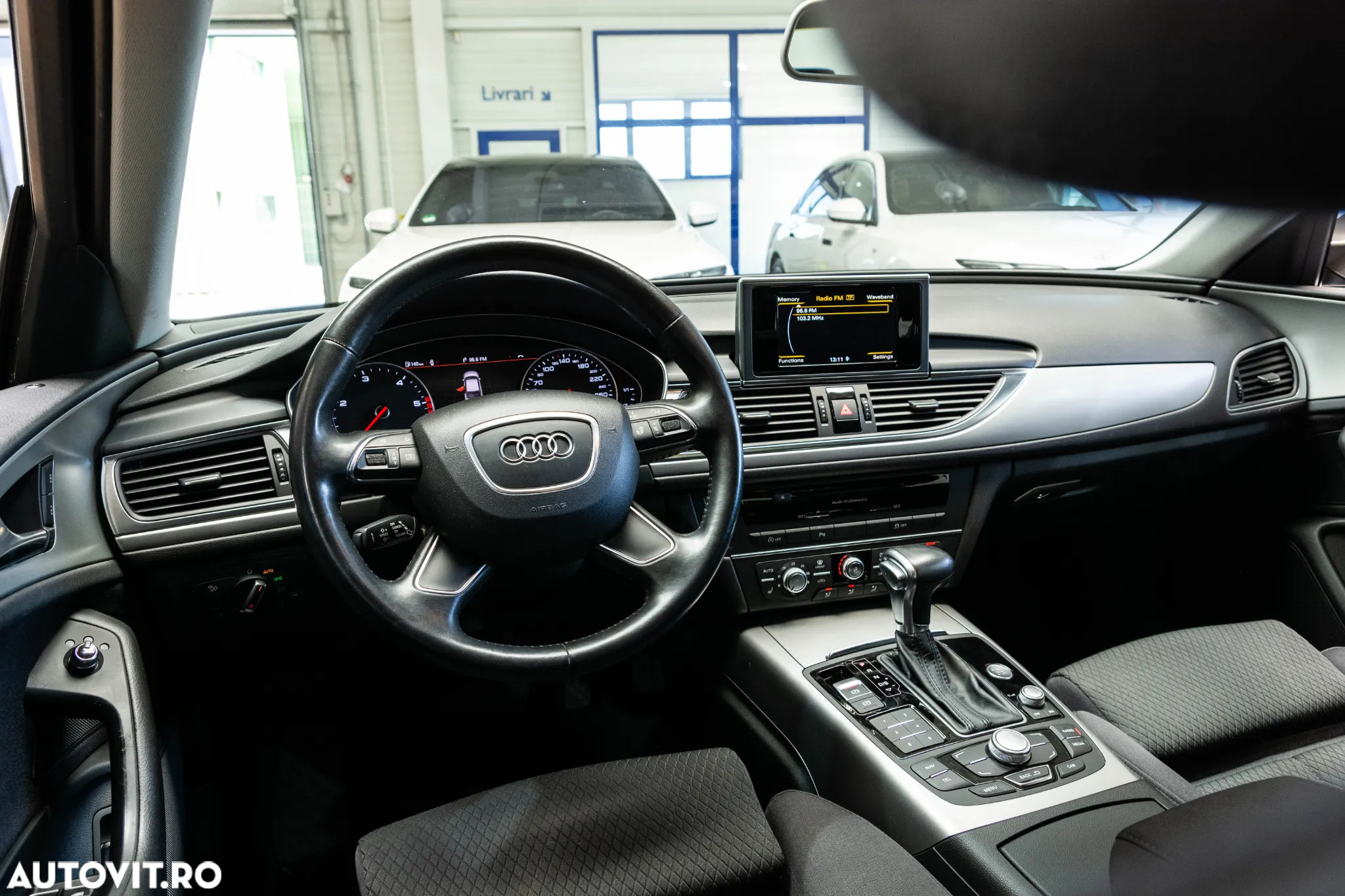 Audi A6 2.0 TDI Ultra DPF S tronic - 25