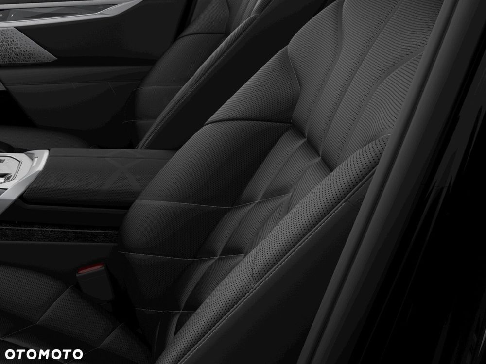 BMW Seria 7 - 11