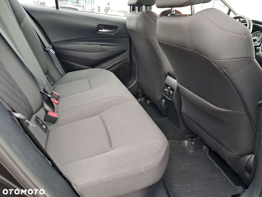 Toyota Corolla 1.8 Hybrid Comfort - 16