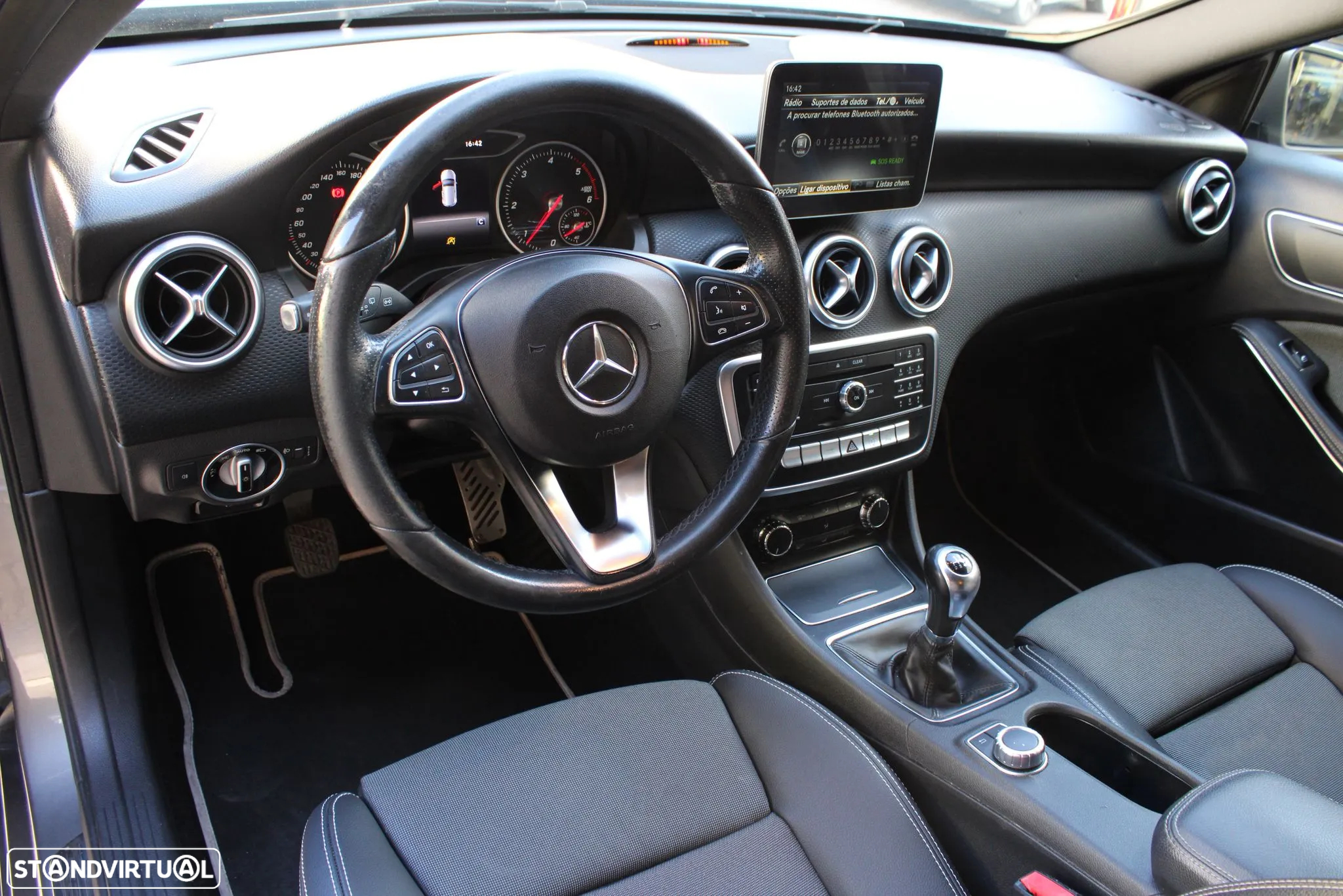 Mercedes-Benz A 180 d AMG Line - 7