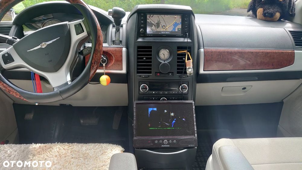 Chrysler Grand Voyager 2.8 CRD LX - 8