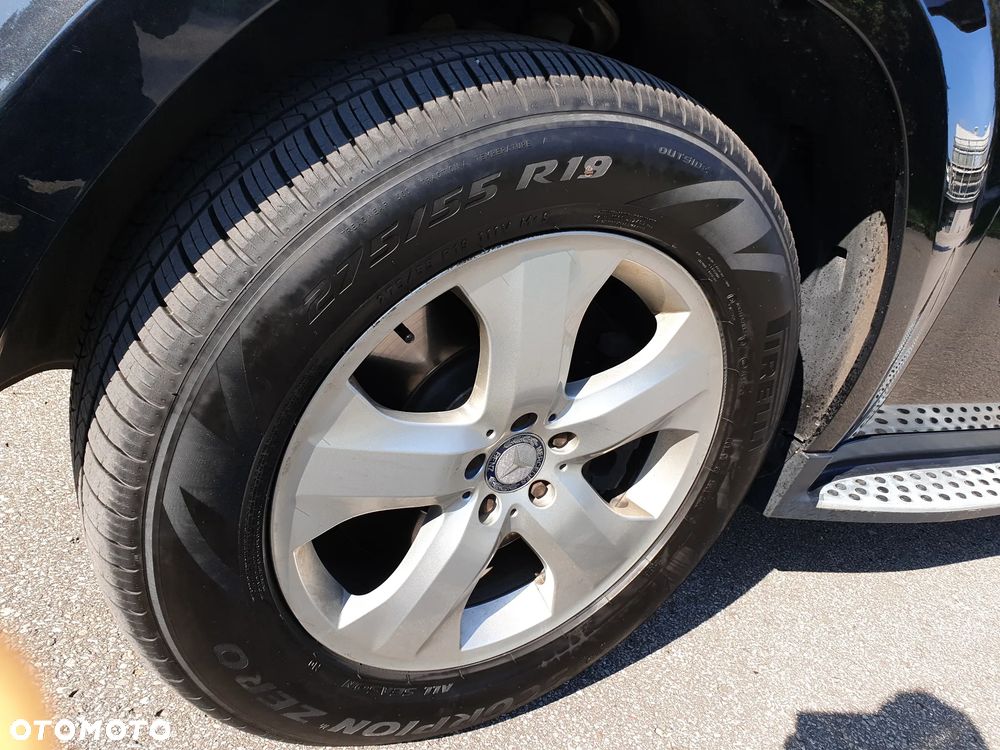 Mercedes-Benz GL 450 CDI - 40