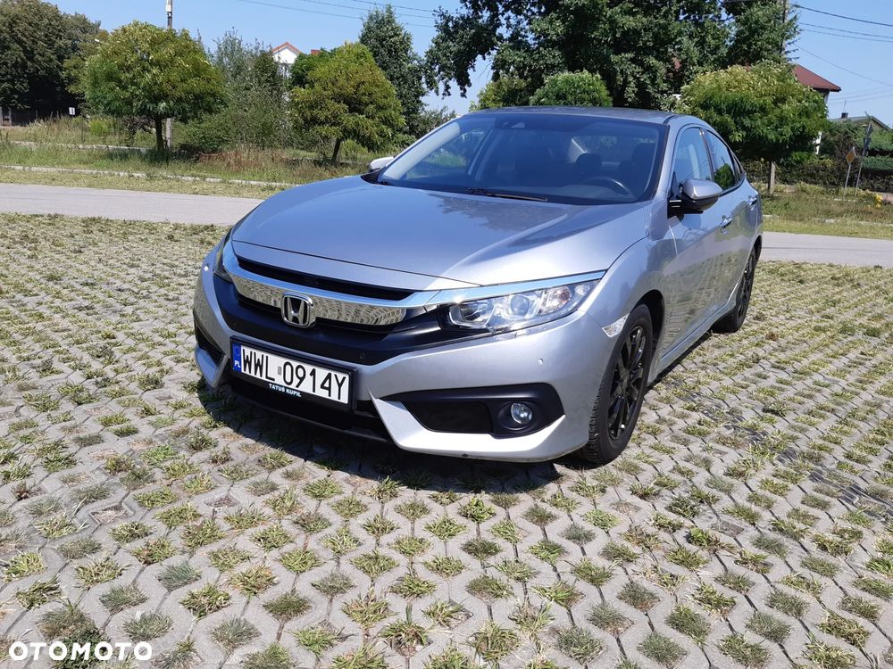 Honda Civic 1.5 i-VTEC Turbo CVT Elegance - 1